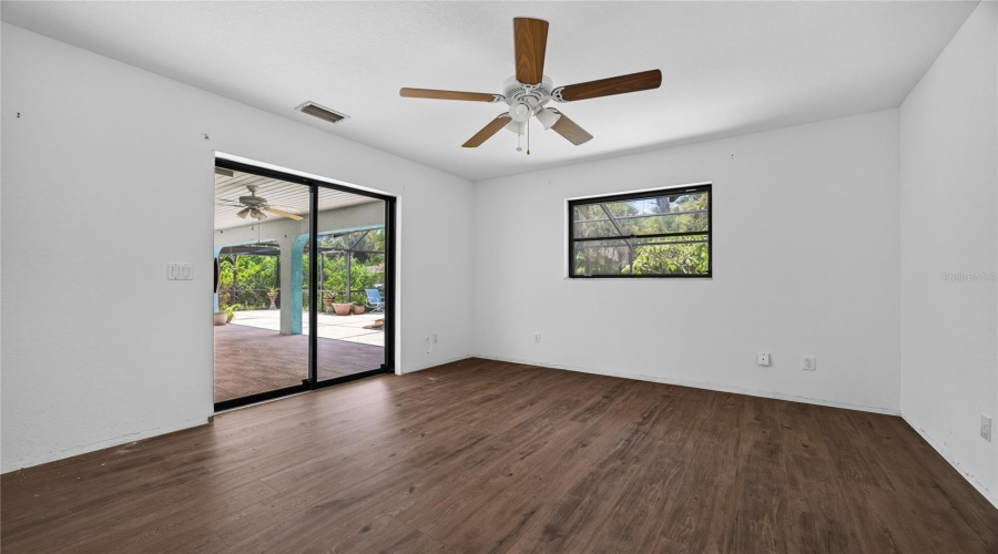 Port Charlotte, Florida 33948, 3 Bedroom Bedrooms, ,2 Bathroombathrooms,Residential,For Sale,Conmore,0,Mfrc7529901
