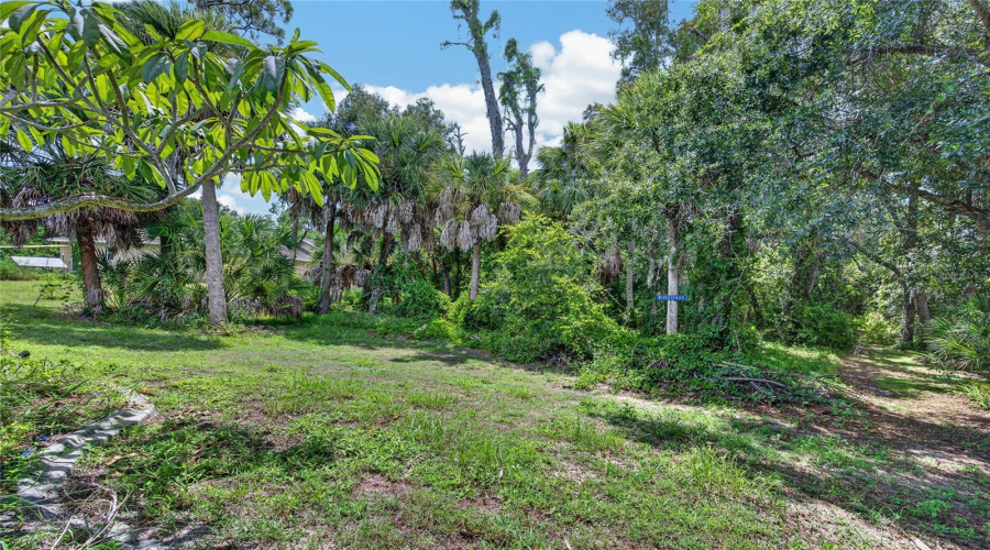 Port Charlotte, Florida 33948, 3 Bedroom Bedrooms, ,2 Bathroombathrooms,Residential,For Sale,Conmore,0,Mfrc7529901