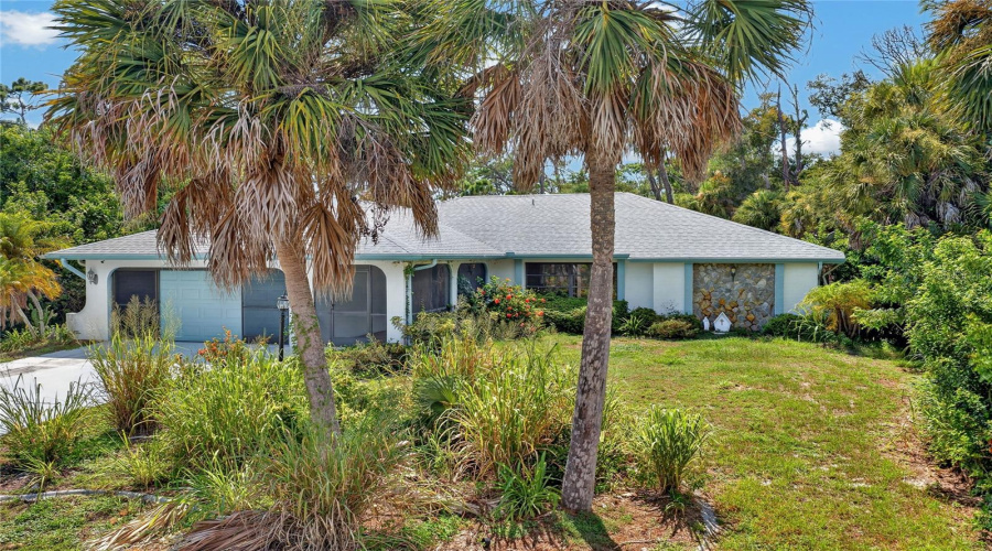 Port Charlotte, Florida 33948, 3 Bedroom Bedrooms, ,2 Bathroombathrooms,Residential,For Sale,Conmore,0,Mfrc7529901