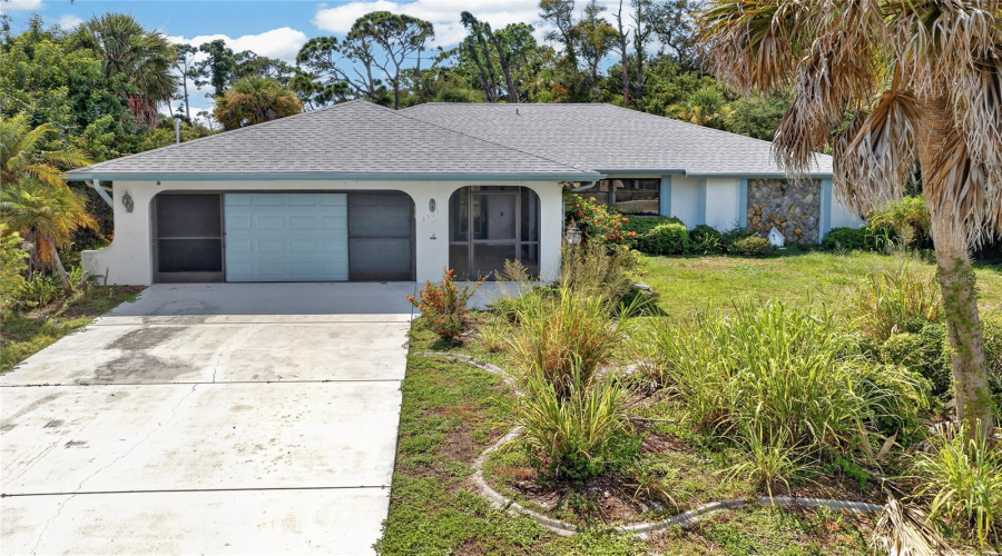 Port Charlotte, Florida 33948, 3 Bedroom Bedrooms, ,2 Bathroombathrooms,Residential,For Sale,Conmore,0,Mfrc7529901
