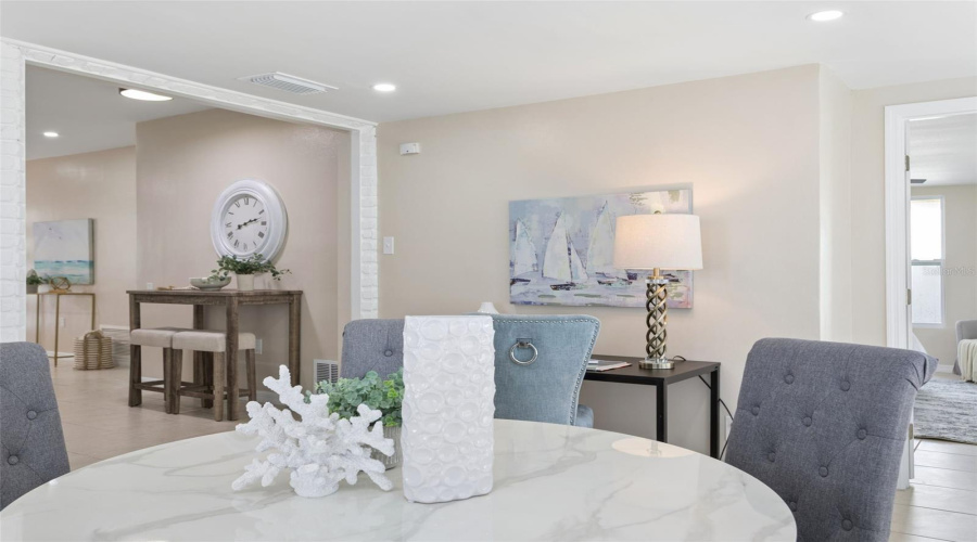 Seminole, Florida 33772, 3 Bedroom Bedrooms, ,2 Bathroombathrooms,Residential,For Sale,Temple,0,Mfrtb8542404