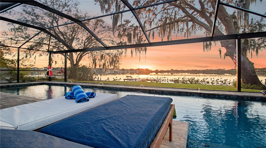 Winter Haven, Florida 33881, 3 Bedroom Bedrooms, ,2 Bathroombathrooms,Residential,For Sale,Lake Pansy,0,Mfrp4937480
