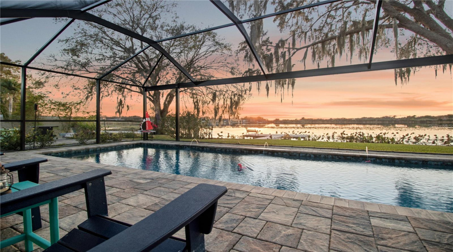 Winter Haven, Florida 33881, 3 Bedroom Bedrooms, ,2 Bathroombathrooms,Residential,For Sale,Lake Pansy,0,Mfrp4937480