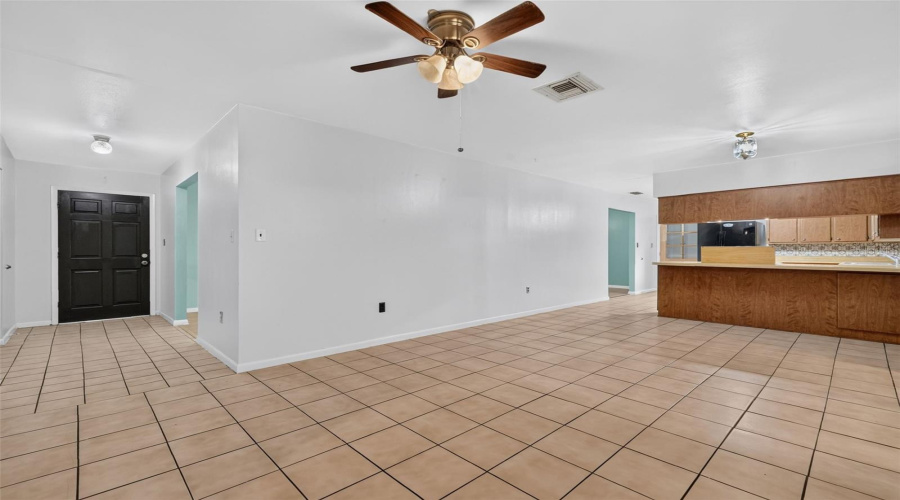 Eustis, Florida 32726, 4 Bedroom Bedrooms, ,2 Bathroombathrooms,Residential,For Sale,Hermosa,0,Mfrg5116979