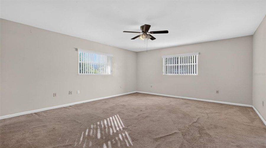 Eustis, Florida 32726, 4 Bedroom Bedrooms, ,2 Bathroombathrooms,Residential,For Sale,Hermosa,0,Mfrg5116979