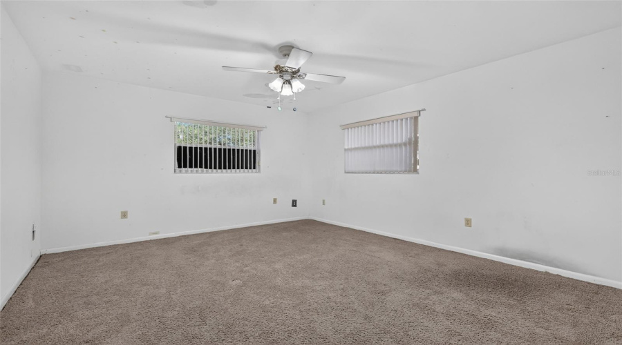Eustis, Florida 32726, 4 Bedroom Bedrooms, ,2 Bathroombathrooms,Residential,For Sale,Hermosa,0,Mfrg5116979