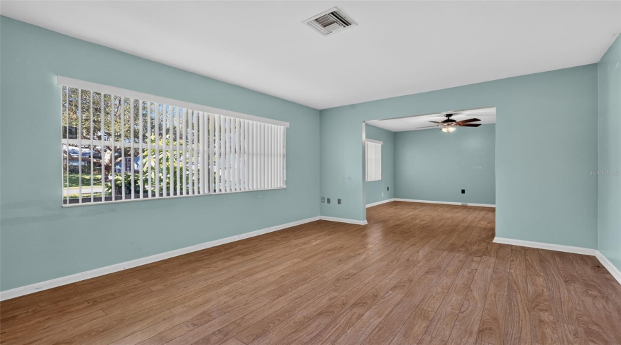Eustis, Florida 32726, 4 Bedroom Bedrooms, ,2 Bathroombathrooms,Residential,For Sale,Hermosa,0,Mfrg5116979