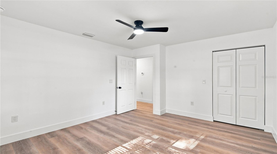 Tampa, Florida 33619, 3 Bedroom Bedrooms, ,1 Bathroombathrooms,Residential,For Sale,72Nd,0,Mfrtb8542496