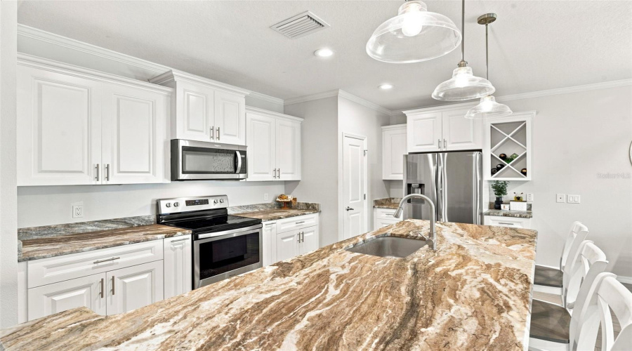 New Port Richey, Florida 34653, 3 Bedroom Bedrooms, ,2 Bathroombathrooms,Residential,For Sale,Riverwalk Preserve,0,Mfrw7888905