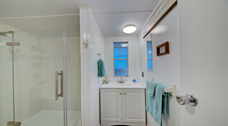 Weeki Wachee, Florida 34607, 2 Bedroom Bedrooms, ,1 Bathroombathrooms,Residential,For Sale,Richard,0,Mfrtb8456708