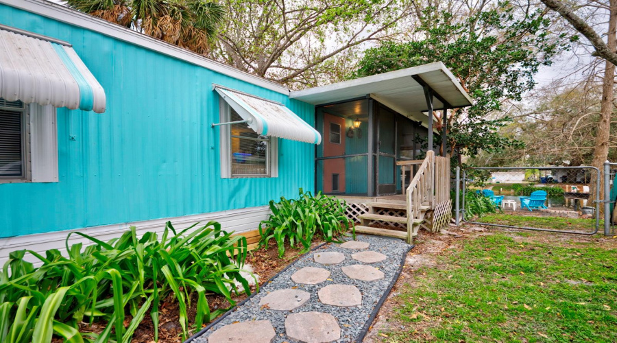 Weeki Wachee, Florida 34607, 2 Bedroom Bedrooms, ,1 Bathroombathrooms,Residential,For Sale,Richard,0,Mfrtb8456708