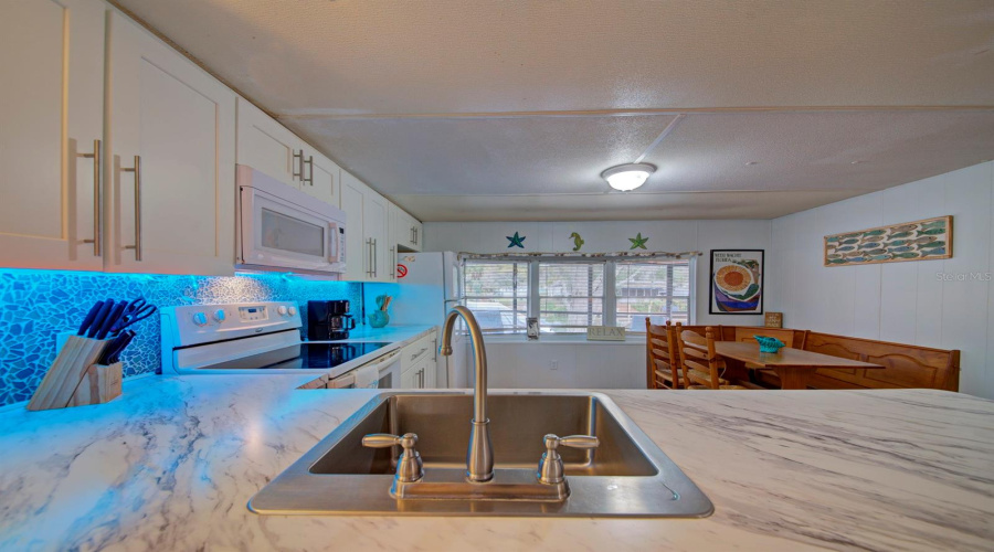Weeki Wachee, Florida 34607, 2 Bedroom Bedrooms, ,1 Bathroombathrooms,Residential,For Sale,Richard,0,Mfrtb8456708