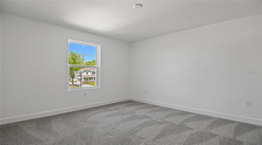 Mount Dora, Florida 32757, 5 Bedroom Bedrooms, ,3 Bathroombathrooms,Residential,For Sale,Deer Ridge,0,Mfrs5115712