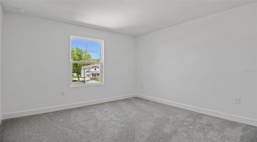 Mount Dora, Florida 32757, 5 Bedroom Bedrooms, ,3 Bathroombathrooms,Residential,For Sale,Deer Ridge,0,Mfrs5115712