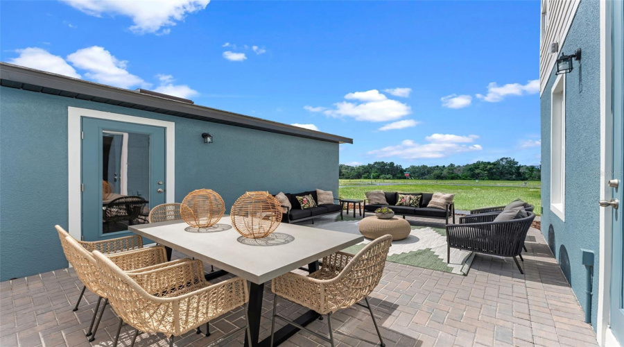 Apopka, Florida 32703, 4 Bedroom Bedrooms, ,3 Bathroombathrooms,Residential,For Sale,Blissful Gardens,0,Mfrw7887011