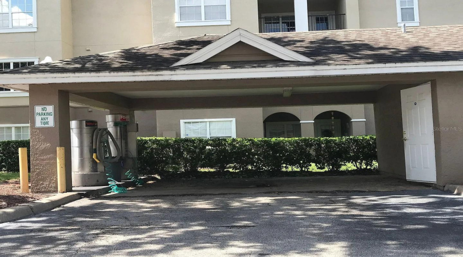 Orlando, Florida 32839, 2 Bedroom Bedrooms, ,2 Bathroombathrooms,Residential,For Sale,Conroy,0,Mfro6436545