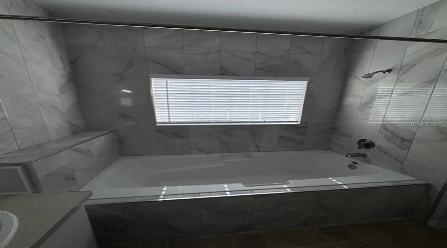 Orlando, Florida 32839, 2 Bedroom Bedrooms, ,2 Bathroombathrooms,Residential,For Sale,Conroy,0,Mfro6436545