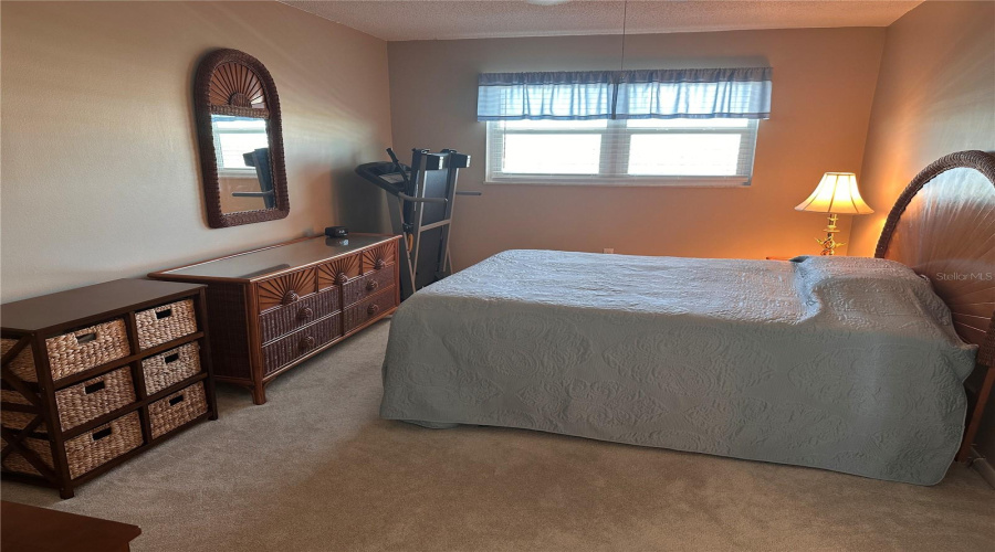 Gulfport, Florida 33707, 2 Bedroom Bedrooms, ,2 Bathroombathrooms,Residential,For Sale,Shore,0,Mfrtb8479048