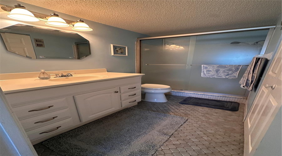 Gulfport, Florida 33707, 2 Bedroom Bedrooms, ,2 Bathroombathrooms,Residential,For Sale,Shore,0,Mfrtb8479048