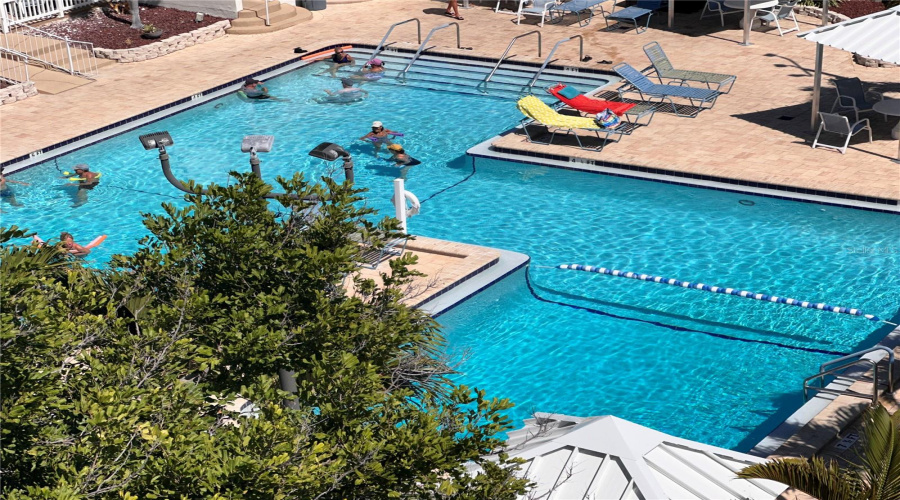 Gulfport, Florida 33707, 2 Bedroom Bedrooms, ,2 Bathroombathrooms,Residential,For Sale,Shore,0,Mfrtb8479048