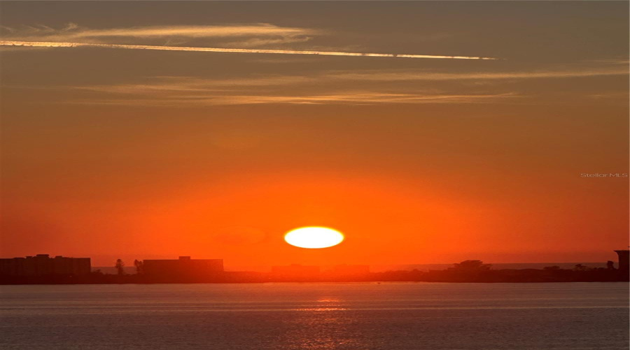 Gulfport, Florida 33707, 2 Bedroom Bedrooms, ,2 Bathroombathrooms,Residential,For Sale,Shore,0,Mfrtb8479048