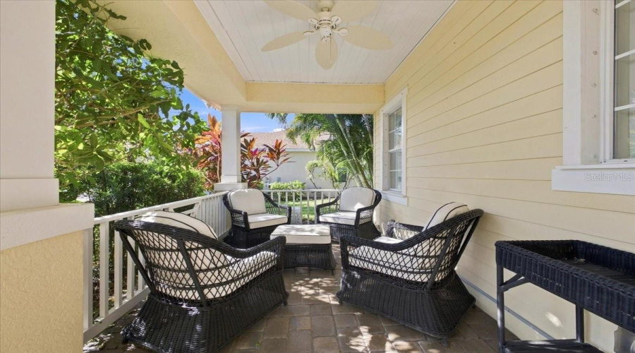 Bradenton, Florida 34211, 3 Bedroom Bedrooms, ,3 Bathroombathrooms,Residential,For Sale,Seneca Park,0,Mfra4703932