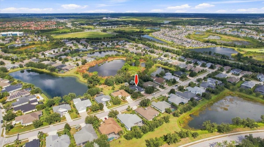 Bradenton, Florida 34211, 3 Bedroom Bedrooms, ,3 Bathroombathrooms,Residential,For Sale,Seneca Park,0,Mfra4703932