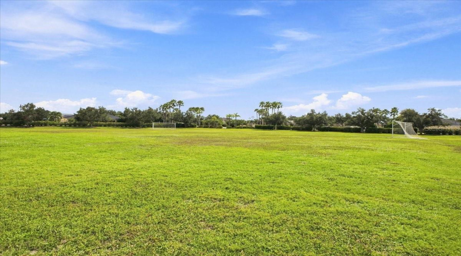 Bradenton, Florida 34211, 3 Bedroom Bedrooms, ,3 Bathroombathrooms,Residential,For Sale,Seneca Park,0,Mfra4703932