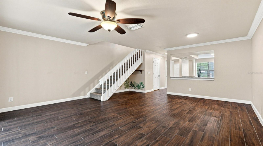 Brandon, Florida 33511, 2 Bedroom Bedrooms, ,2 Bathroombathrooms,Residential,For Sale,Laurel View,0,Mfrtb8541530
