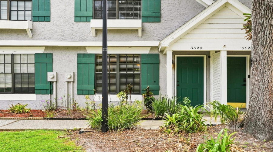 Brandon, Florida 33511, 2 Bedroom Bedrooms, ,2 Bathroombathrooms,Residential,For Sale,Laurel View,0,Mfrtb8541530