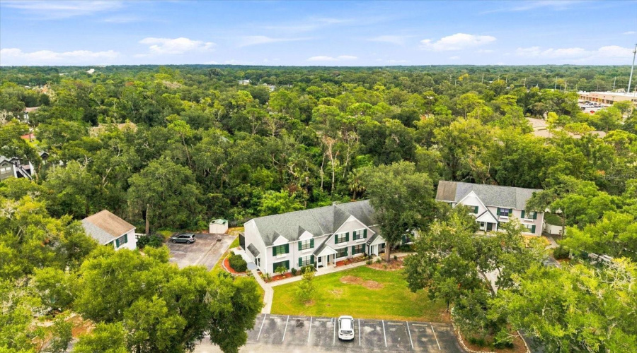 Brandon, Florida 33511, 2 Bedroom Bedrooms, ,2 Bathroombathrooms,Residential,For Sale,Laurel View,0,Mfrtb8541530