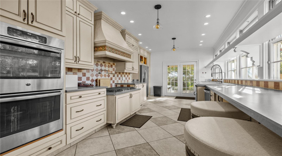 High Springs, Florida 32643, 4 Bedroom Bedrooms, ,3 Bathroombathrooms,Residential,For Sale,Us Highway 27,0,Mfrgc542289
