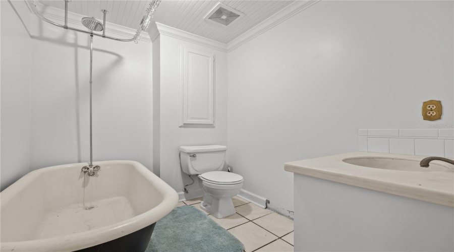High Springs, Florida 32643, 4 Bedroom Bedrooms, ,3 Bathroombathrooms,Residential,For Sale,Us Highway 27,0,Mfrgc542289