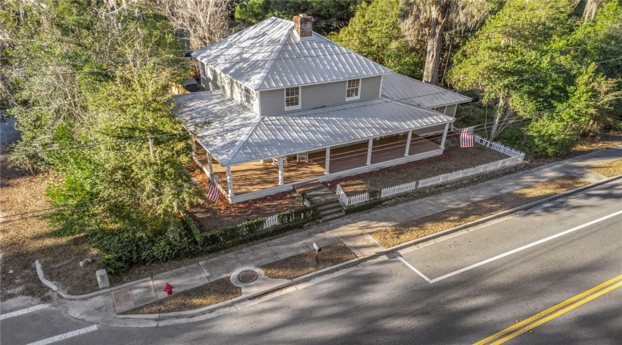 High Springs, Florida 32643, 4 Bedroom Bedrooms, ,3 Bathroombathrooms,Residential,For Sale,Us Highway 27,0,Mfrgc542289