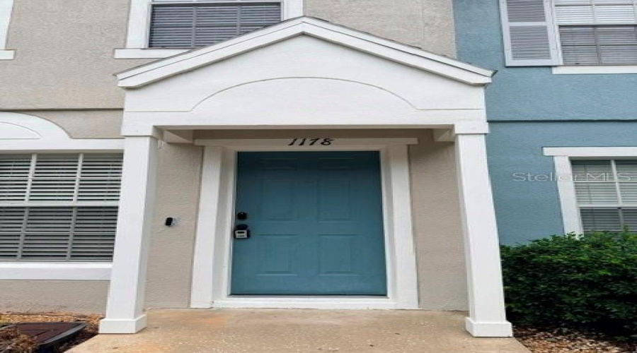 Lake Mary, Florida 32746, 2 Bedroom Bedrooms, ,2 Bathroombathrooms,Residential,For Sale,Vineland,0,Mfro6436516