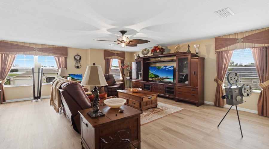 Orlando, Florida 32824, 5 Bedroom Bedrooms, ,3 Bathroombathrooms,Residential,For Sale,Plantation Oak,0,Mfrs5150482