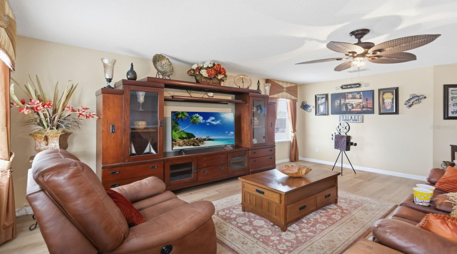 Orlando, Florida 32824, 5 Bedroom Bedrooms, ,3 Bathroombathrooms,Residential,For Sale,Plantation Oak,0,Mfrs5150482