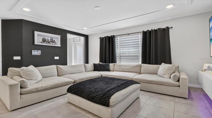 Winter Garden, Florida 34787, 4 Bedroom Bedrooms, ,2 Bathroombathrooms,Residential,For Sale,Twilight Bay,0,Mfro6436292