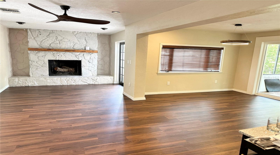 St Petersburg, Florida 33713, 2 Bedroom Bedrooms, ,1 Bathroombathrooms,Residential,For Sale,30Th,0,Mfrtb8522681