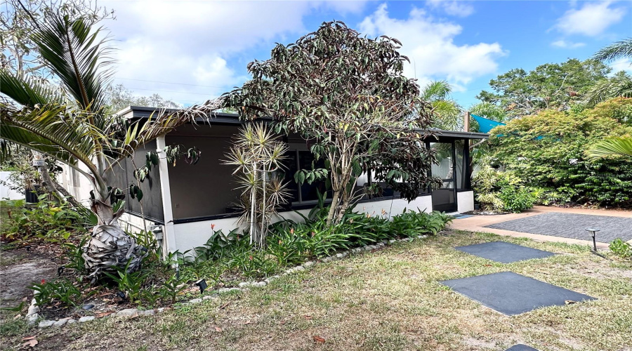 St Petersburg, Florida 33713, 2 Bedroom Bedrooms, ,1 Bathroombathrooms,Residential,For Sale,30Th,0,Mfrtb8522681
