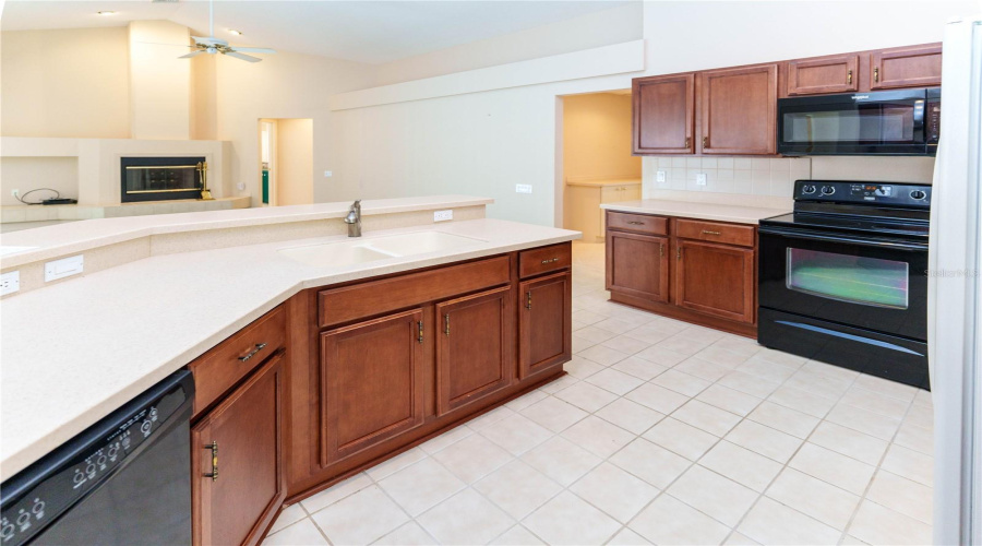New Port Richey, Florida 34655, 4 Bedroom Bedrooms, ,2 Bathroombathrooms,Residential,For Sale,Timberwyck,0,Mfrw7888835