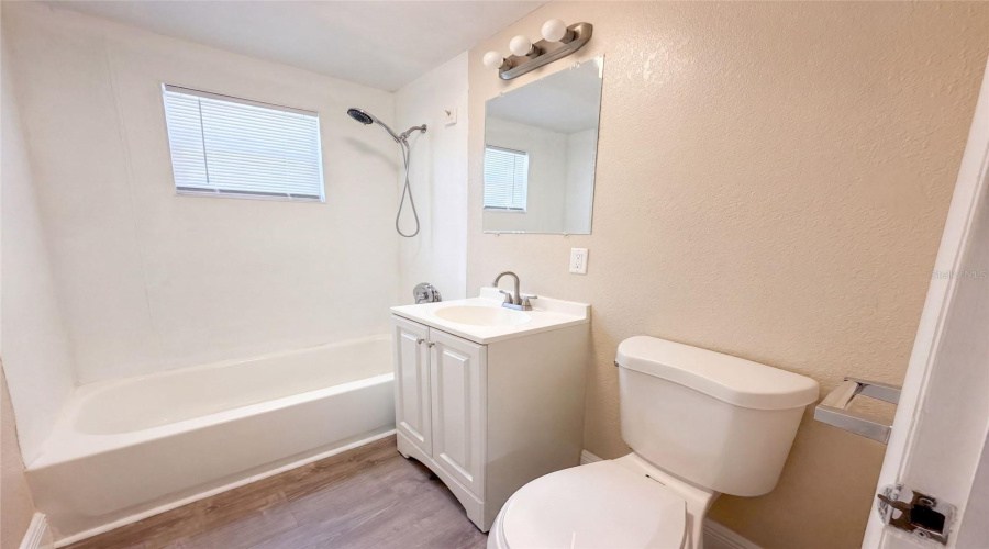 Tampa, Florida 33604, 3 Bedroom Bedrooms, ,1 Bathroombathrooms,Residential,For Sale,18Th,0,Mfro6436636