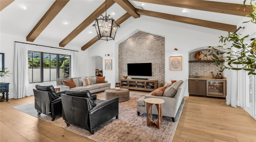 Winter Park, Florida 32789, 5 Bedroom Bedrooms, ,4 Bathroombathrooms,Residential,For Sale,Oakhurst,0,Mfro6436291