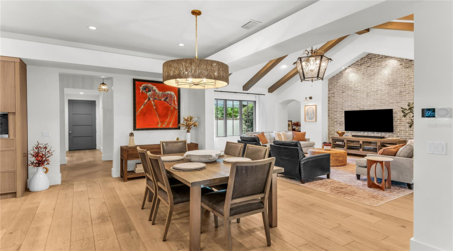 Winter Park, Florida 32789, 5 Bedroom Bedrooms, ,4 Bathroombathrooms,Residential,For Sale,Oakhurst,0,Mfro6436291