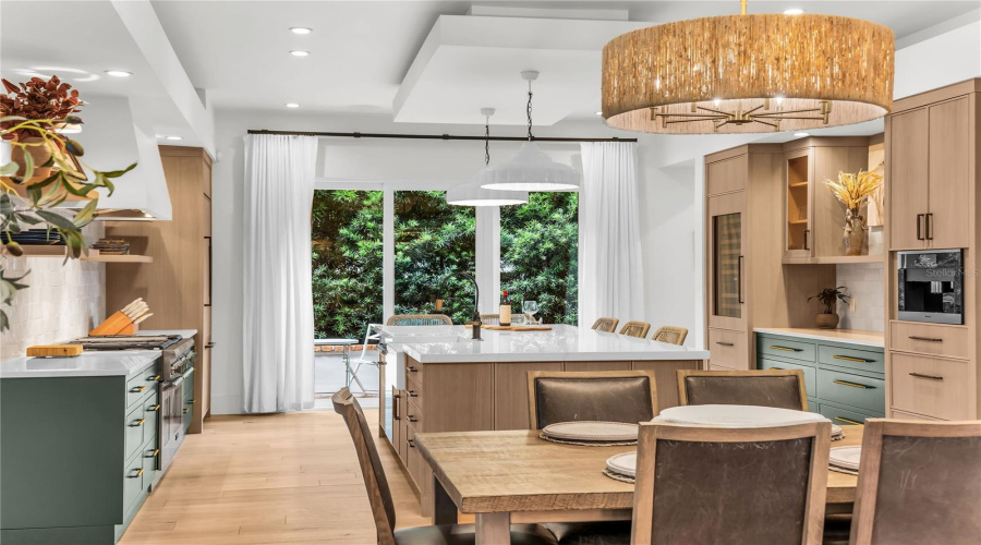 Winter Park, Florida 32789, 5 Bedroom Bedrooms, ,4 Bathroombathrooms,Residential,For Sale,Oakhurst,0,Mfro6436291