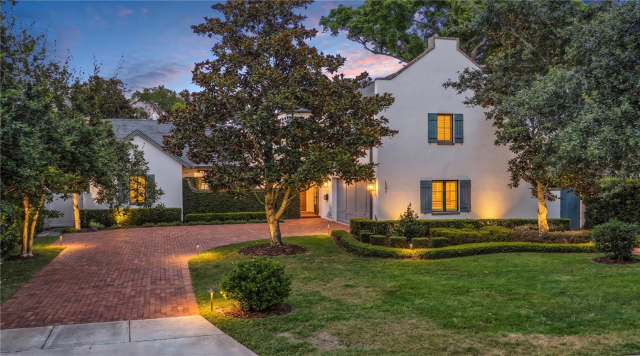 Winter Park, Florida 32789, 5 Bedroom Bedrooms, ,4 Bathroombathrooms,Residential,For Sale,Oakhurst,0,Mfro6436291