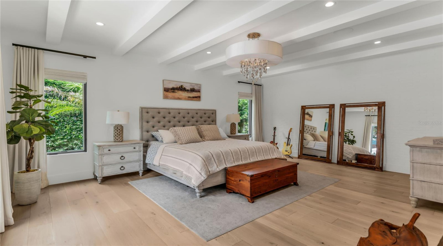 Winter Park, Florida 32789, 5 Bedroom Bedrooms, ,4 Bathroombathrooms,Residential,For Sale,Oakhurst,0,Mfro6436291