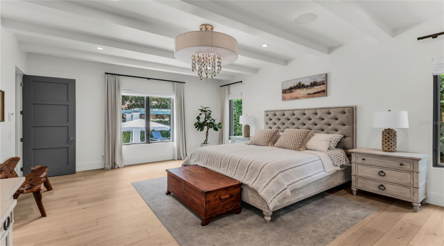 Winter Park, Florida 32789, 5 Bedroom Bedrooms, ,4 Bathroombathrooms,Residential,For Sale,Oakhurst,0,Mfro6436291