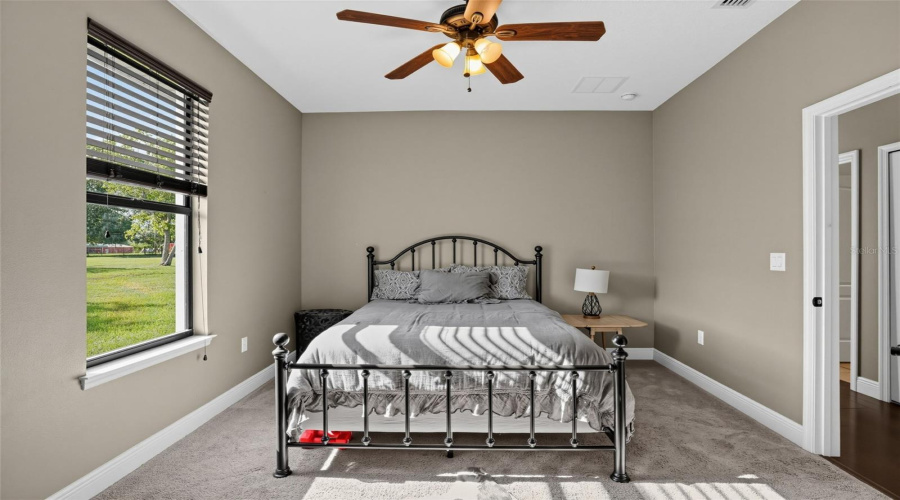 Groveland, Florida 34736, 3 Bedroom Bedrooms, ,2 Bathroombathrooms,Residential,For Sale,Lake Pickett,0,Mfro6436733