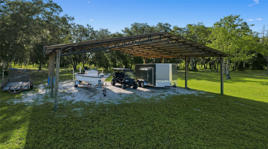 Groveland, Florida 34736, 3 Bedroom Bedrooms, ,2 Bathroombathrooms,Residential,For Sale,Lake Pickett,0,Mfro6436733